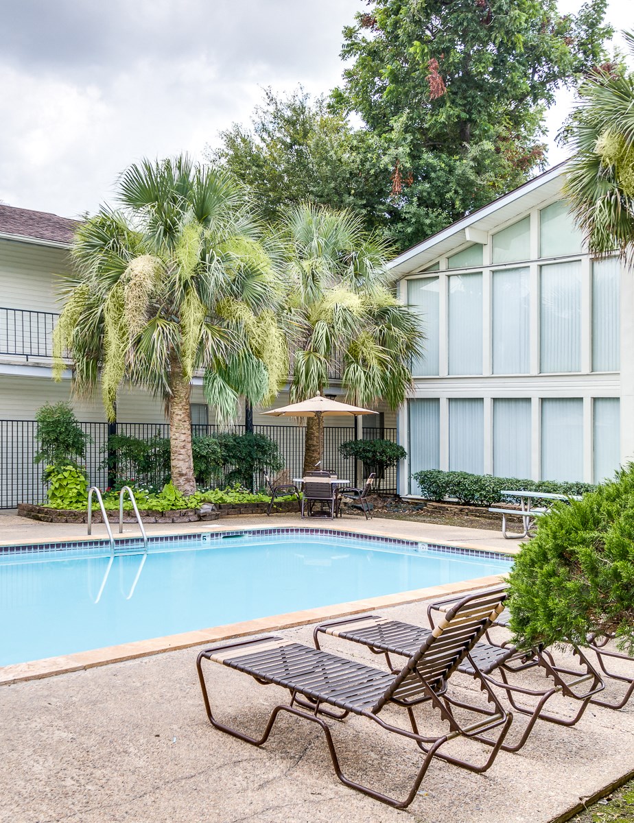 Whispering Oaks Apartments, 550 Eraste Landry Rd, Lafayette, LA RentCafe